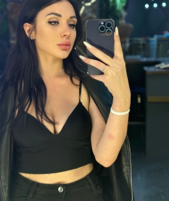 Проститутка Амира